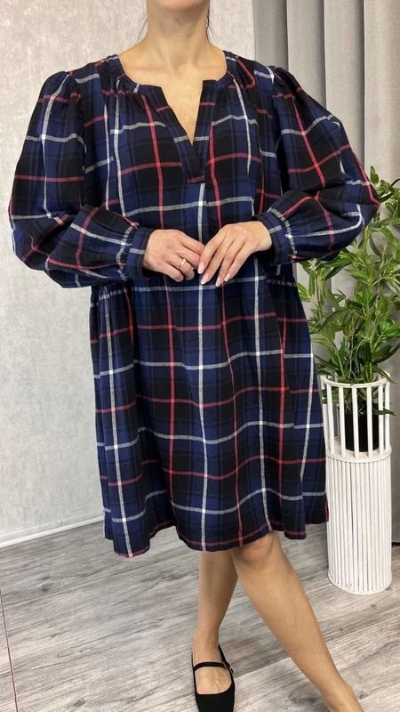 Sukienka midi w kratę z długim rękawem luźny fason rozmiar 48 20 plus size 3